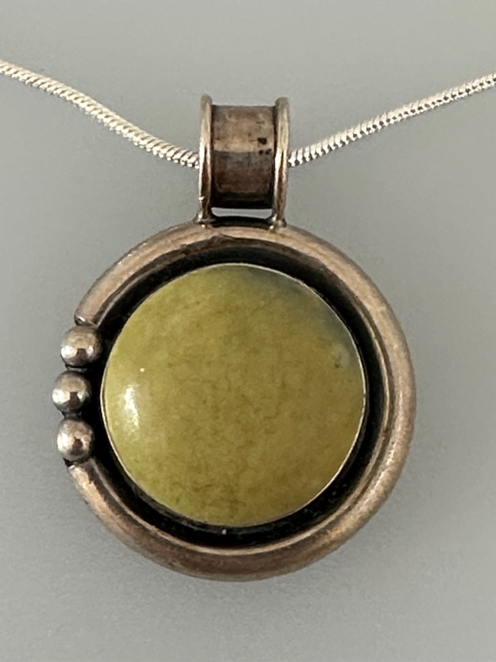925 Sterling Silver Green Jadeite/Nephrite Pendant Necklace with Olive- Stone